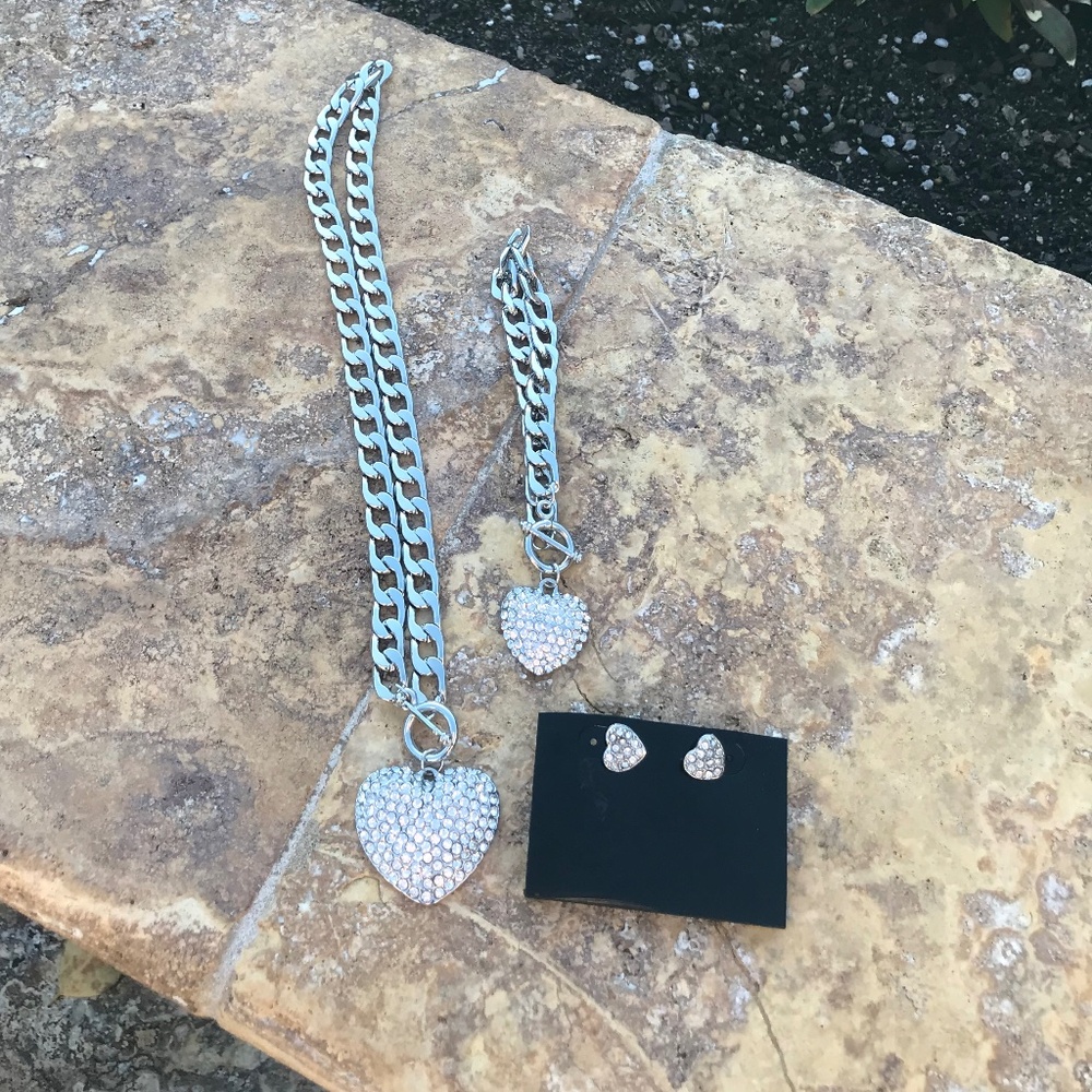3 piece heart  set size lg wrist